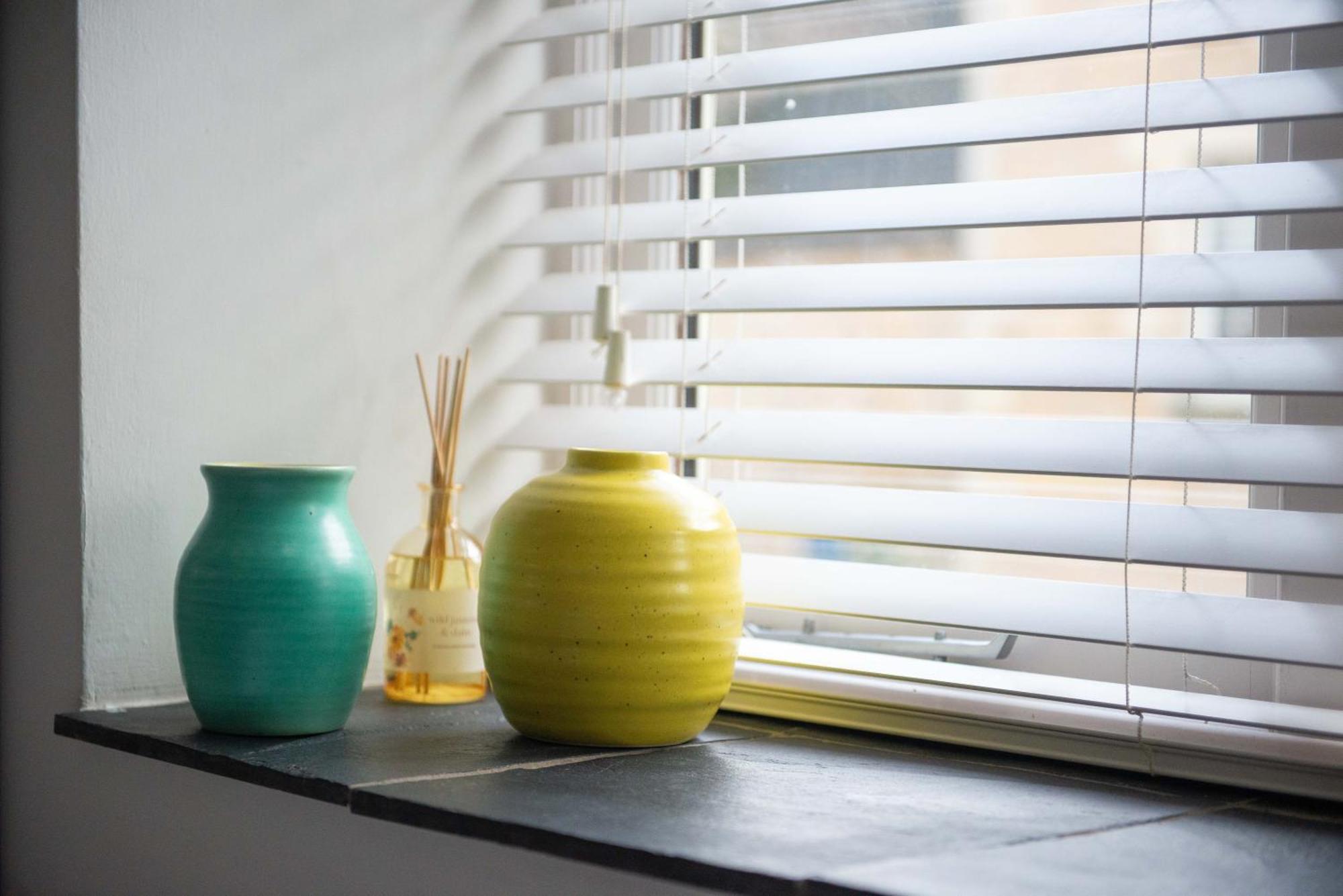 Stylish Townhouse, Work Desk, Fast Wi-Fi, Sleeps 6 Stamford Esterno foto