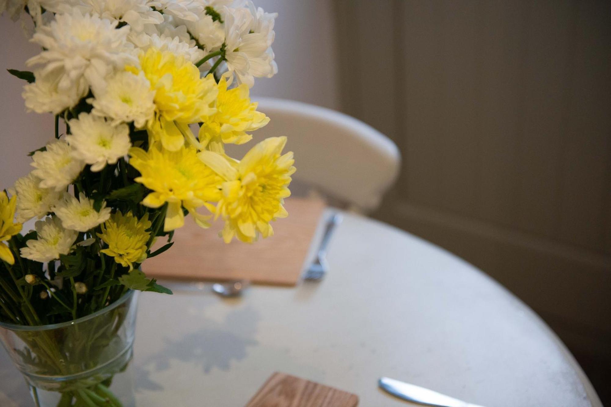 Stylish Townhouse, Work Desk, Fast Wi-Fi, Sleeps 6 Stamford Esterno foto
